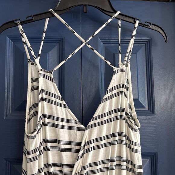 Olive + Oak Striped Faux Wrap Jersey Dress Size XS NWT - Picture 4 of 4
